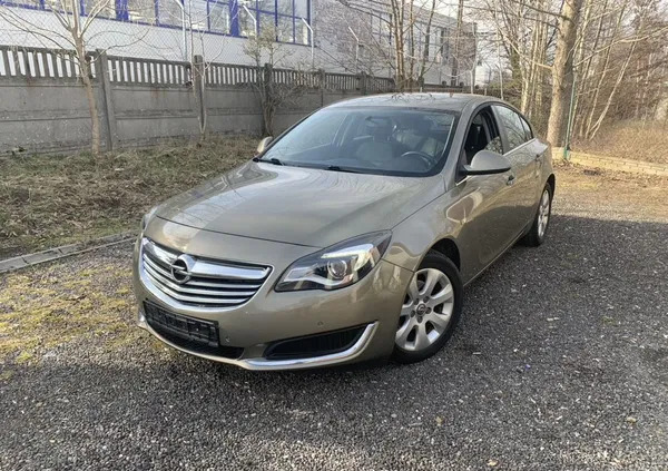 samochody osobowe Opel Insignia cena 31500 przebieg: 237035, rok produkcji 2014 z Praszka